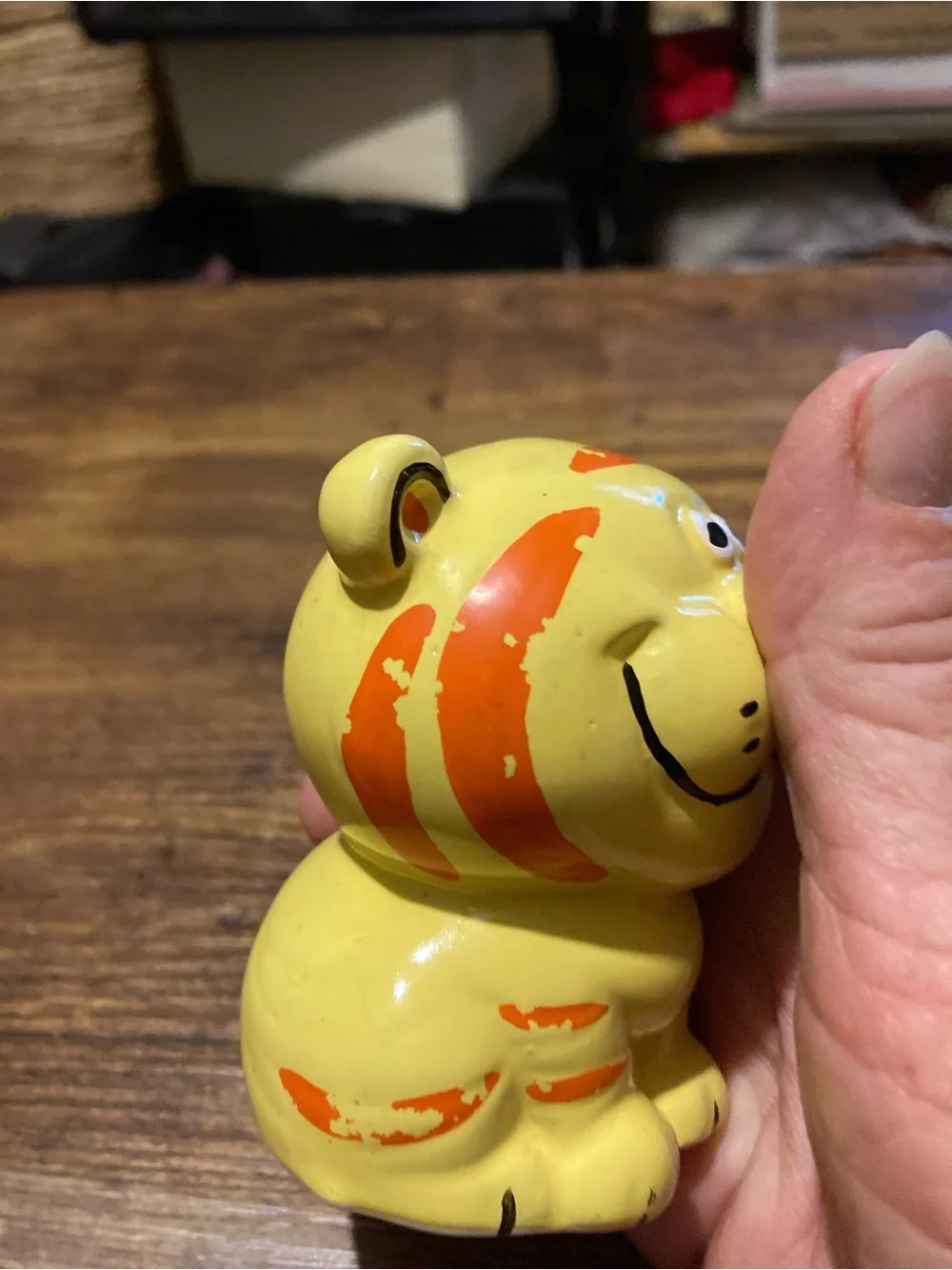 Whimsical yellow w/orange ceramic cat salt & pepper shakers